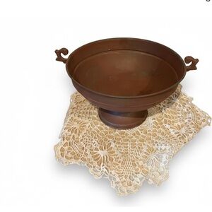 DECORATIVE FOOTED BRONZE BOWL. PERFECT DISPLAY DECOR FOR HOLIDAYS